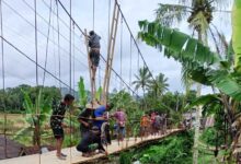 Puluhan Tahun Warga Lebak Rindukan Jembatan Penghubung