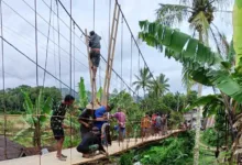 Puluhan Tahun Warga Lebak Rindukan Jembatan Penghubung