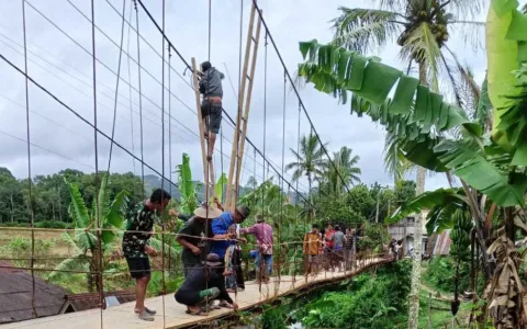 Puluhan Tahun Warga Lebak Rindukan Jembatan Penghubung
