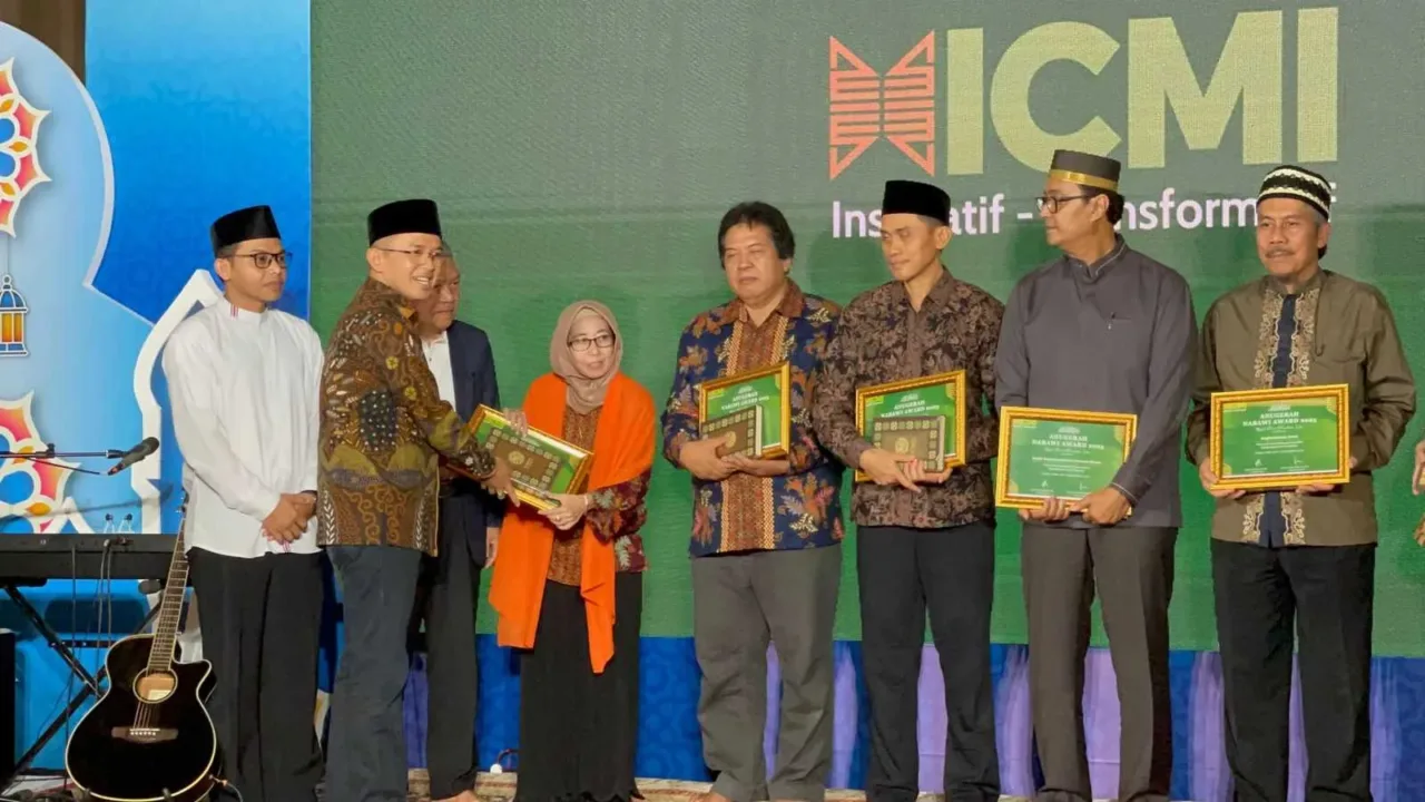 Maman Imanulhaq anggota komisi Vlll DPR RI