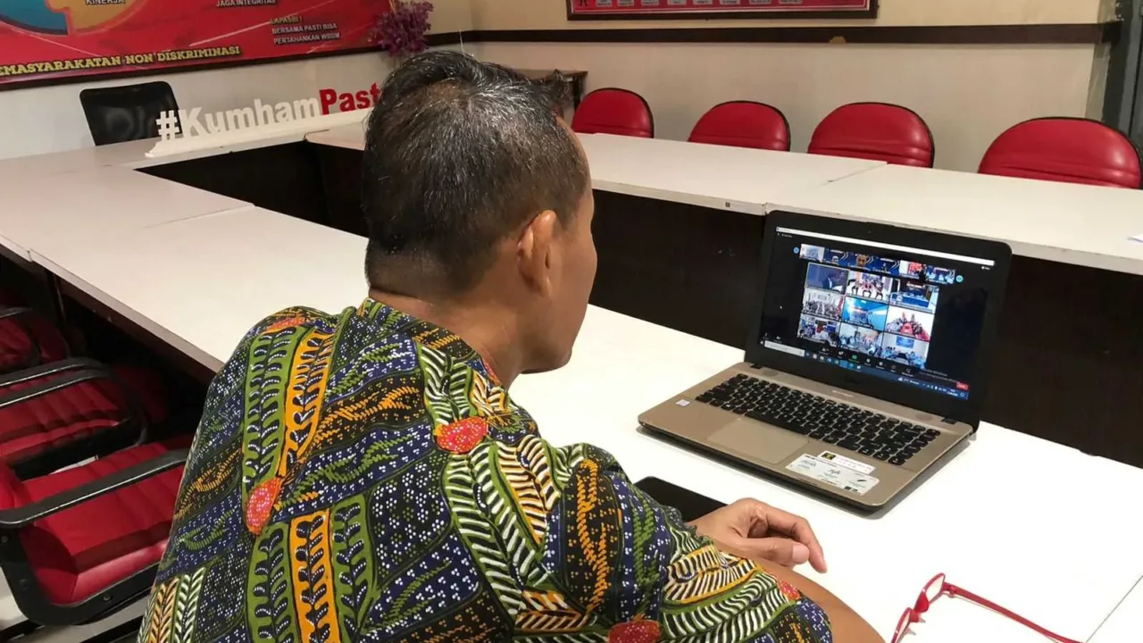 Kalapas Cirebon Ikuti Simposium Nasional Menuju Paradigma Baru Pemidanaan Indonesia