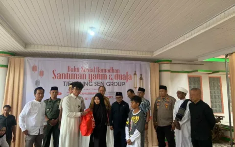 Tjen Jung Sen Group Gelar Baksos Ramadan, 250 Sembako Disalurkan Warga Pakuhaji