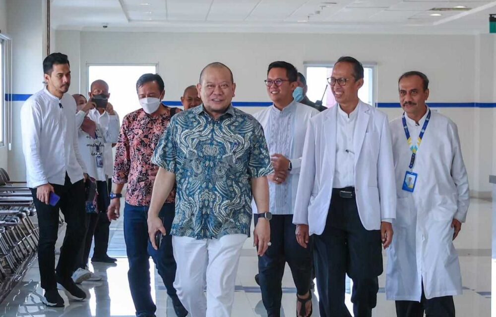 Datangi Rumah Sakit Unair, Lanyalla Cek Kesehatan Untuk Syarat Dpd Ri