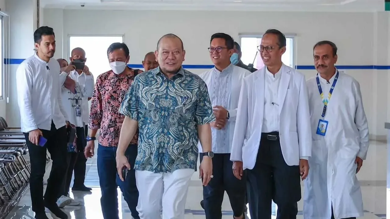 Datangi Rumah Sakit Unair, LaNyalla Cek Kesehatan Untuk Syarat DPD RI