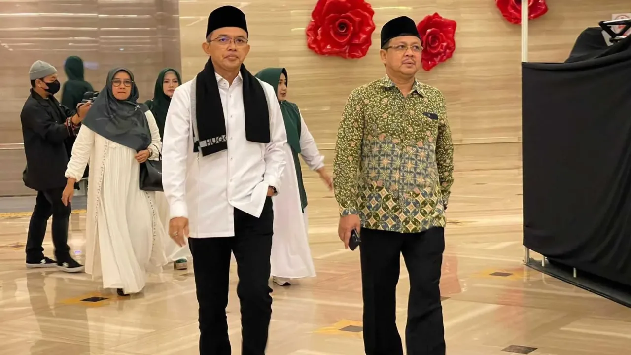 Kiai Maman Imanulhaq Apresiasi Fatayat NU Jabar