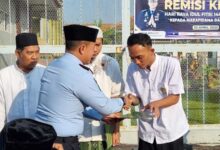 Lapas Indramayu Kemenkumham Jabar Berikan Remisi 397 Napi, 3 Orang Bebas