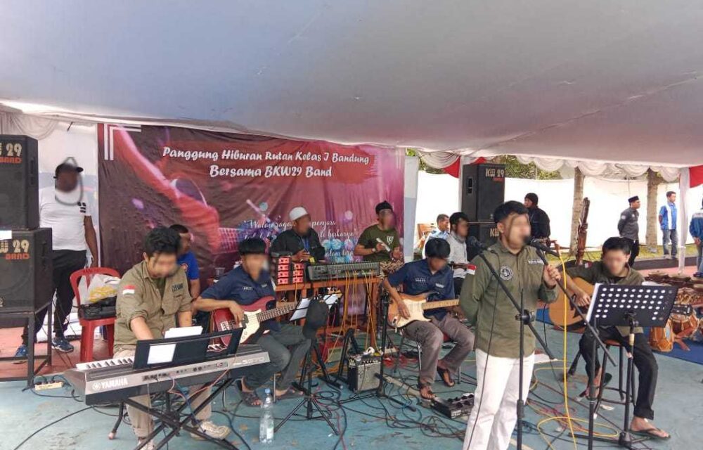 Rutan Bandung Bergema Tampilkan Band Bkw29 Dan Hibur Pengunjung
