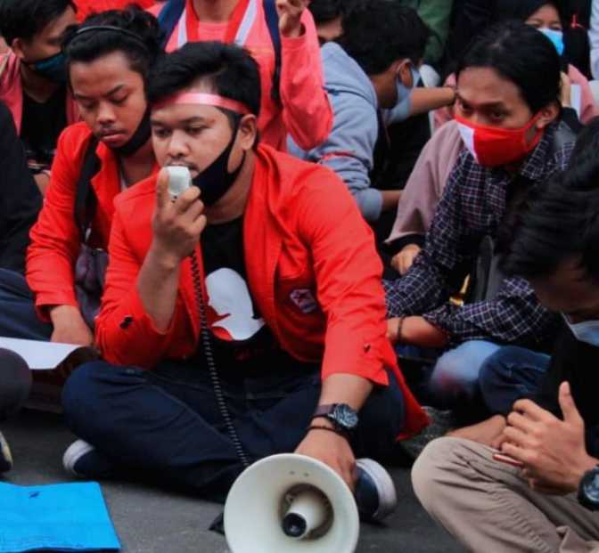 Gmni Desak Aph Periksa Bpjn Banten Soal Pemeliharaan Jalan Berlubang Di Pandeglang