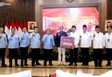 Keluarga Besar Kemenkumham Serahkan Zakat Pada Baznas, Simak Selengkapnya