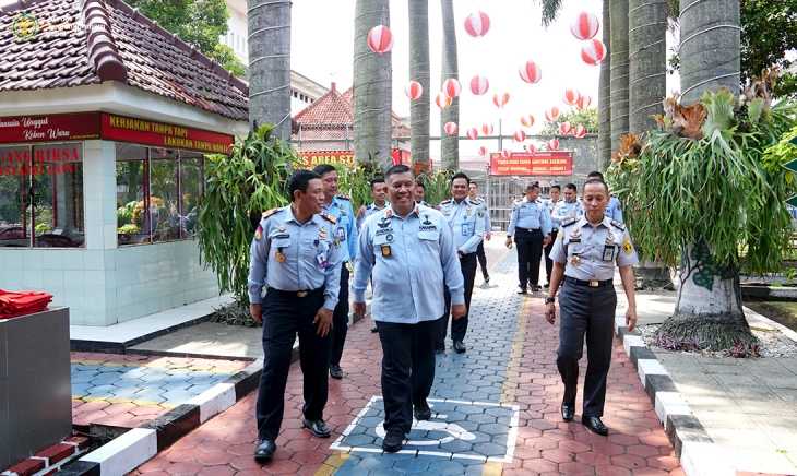 Kakanwil R. Andika Dwi Prasetya Tinjau Rutan Bandung Jelang Lebaran, Simak Selengkapnya