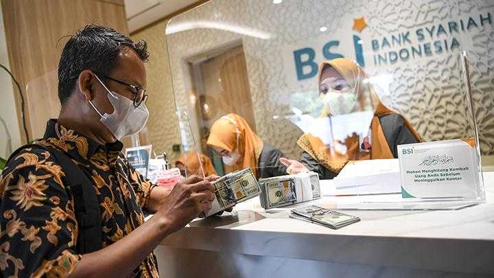 Mufti Minta Bsi Tak Anggap Sepele Akan Kebocoran Data Nasabah