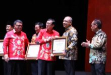 Bupati Tangerang Raih Penghargaan Dari Menkumham