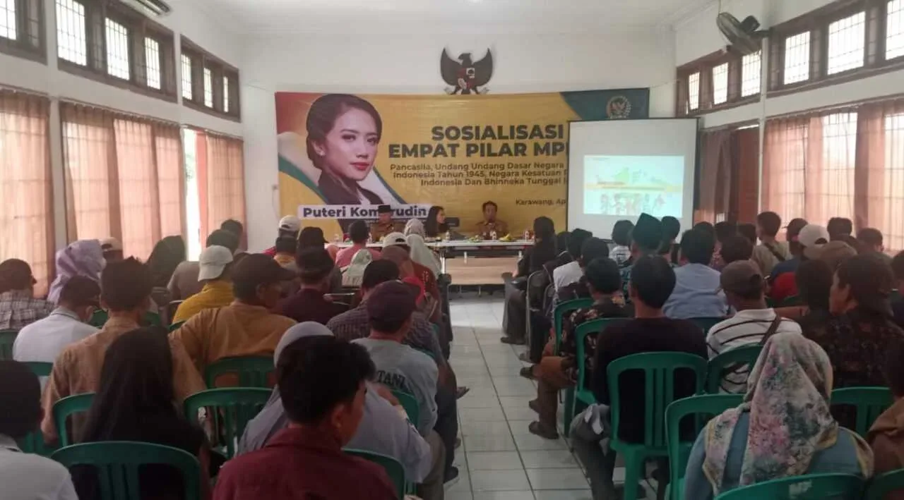 Puteri Komarudin Gelar Sosialisasi 4 Pilar Kebangsaan Di Karawang