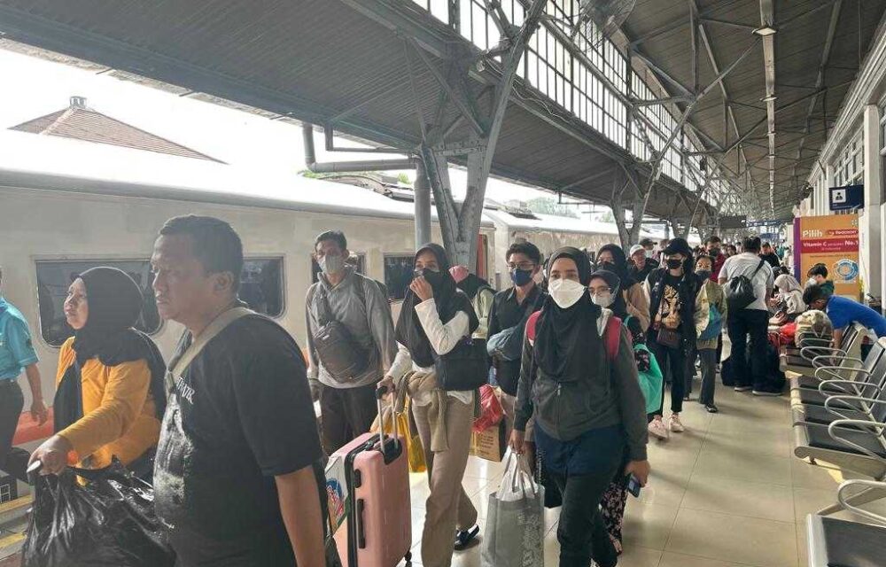 Arus Balik, Volume Penumpang Kereta Api Terakhir Mencapai 44.000