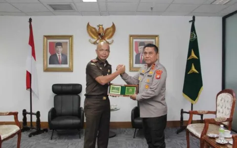 Kapolda Metro Jaya Datangi Kantor Kejati DKI, Berikut Penyebabnya