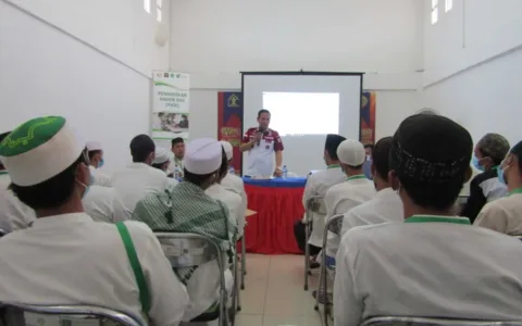 Lapas Khusus Gunung Sindur Laksanakan Perkuliahan Warnai Pesantren Warga Binaan