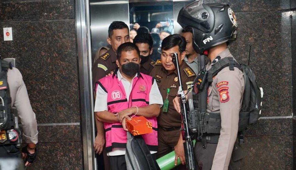 Dua Orang Korupsi Tambang Pasir Di Sulteng Jadi Tersangka