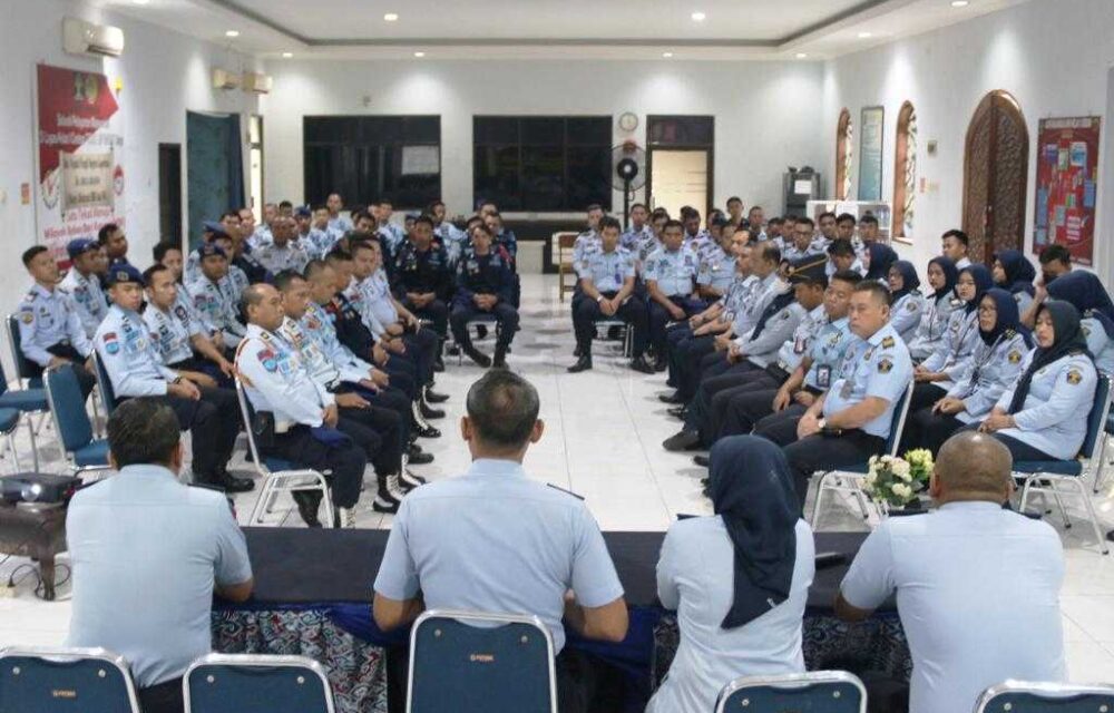 Kalapas Cirebon Kanwilkumham Jabar Berikan Arahan Tugas Dan Fungsi Pegawai Lapas