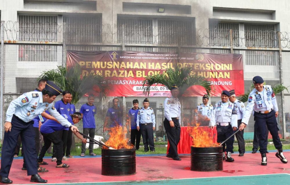 Lapas Banceuy Bandung Musnahkan Hasil Razia Blok Kamar Hunian