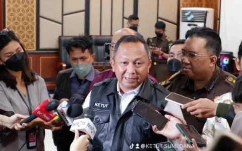 Kasus Dugaan Pemerasan Kepala Kejari Buton, Jaksa Agung Akan Tindak Tegas