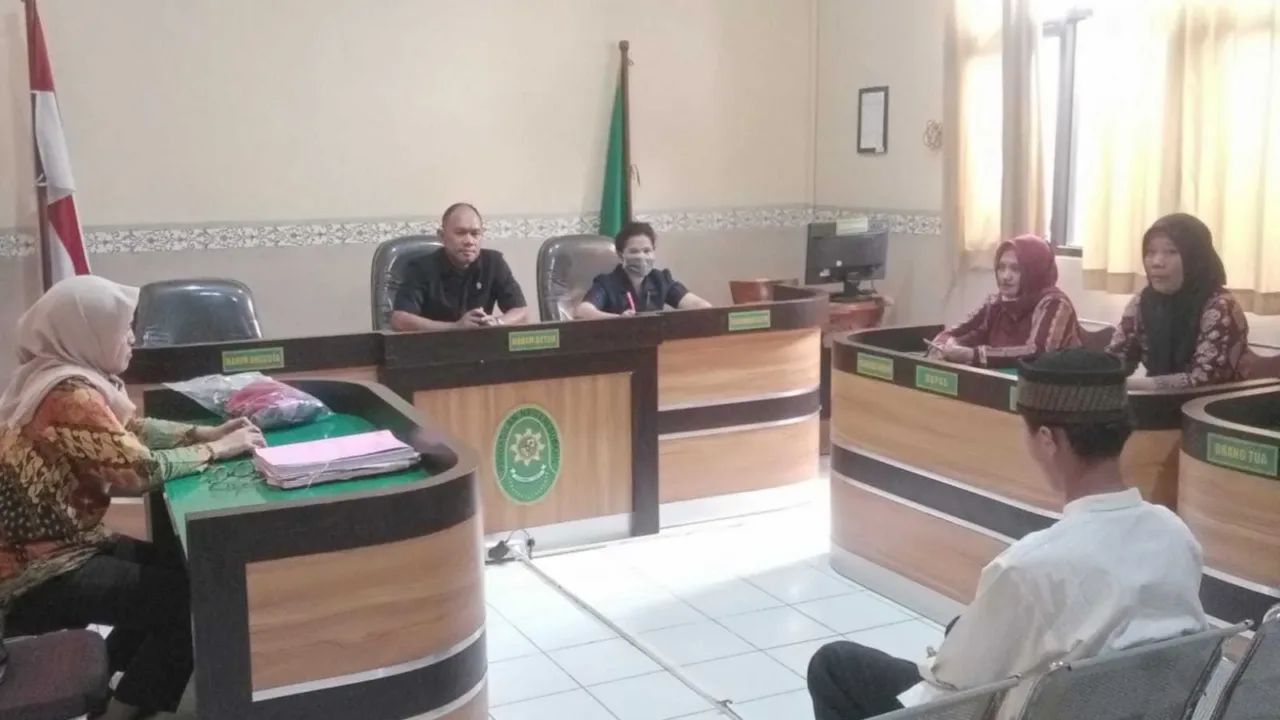PK Bapas Subang Laksanakan Pendampingan Anak Di Pengadilan