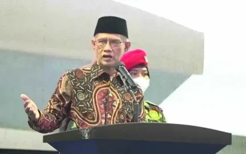 Penyakit Kebesaran Di Tubuh Persyarikatan, Mari Kita Simak