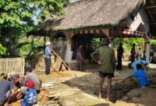 Istimewa, Masyarakat Kasepuhan Pasir Eurih Gotong Royong Sambut Seren Taun 2023