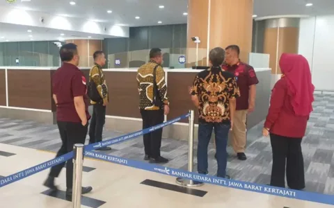 Kakanwil Kemenkumham Jabar Monitoring TPI Udara Kertajati, Begini Pentingnya