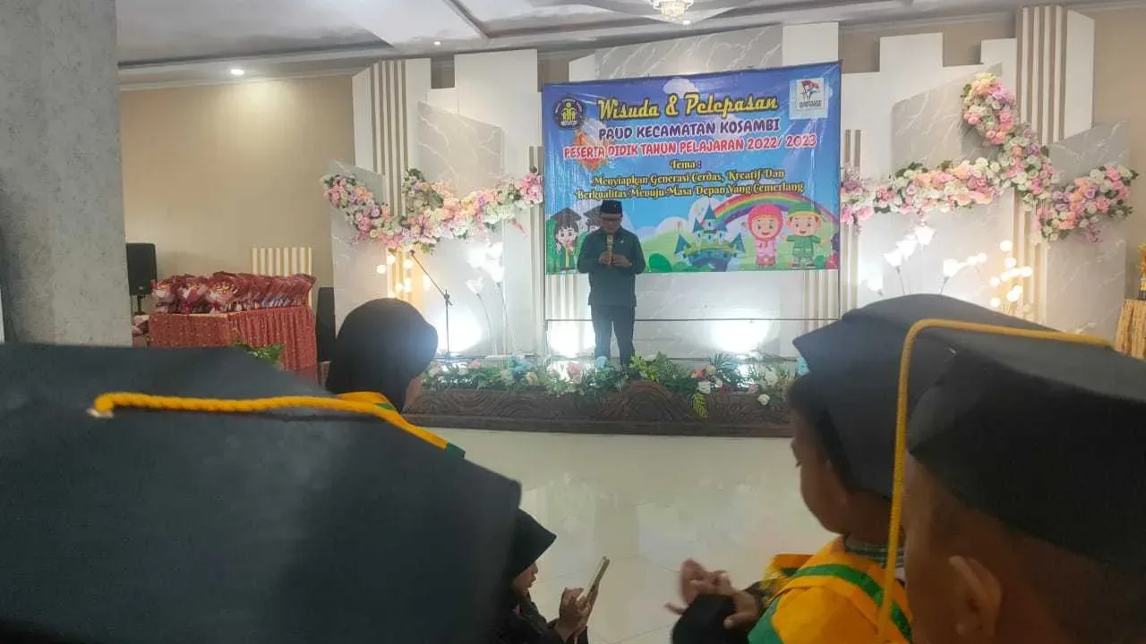 Kholid Ismail Bantu Sejumlah Sekolah PAUD di Kosambi