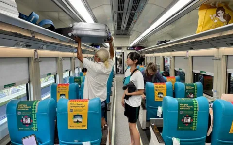 Jelang Libur Nasional Jumlah Penumpang KA Jarak Jauh Dari Gambir dan Pasar Senen Meningkat