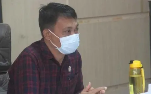 Golkar DPRD Kendari Soroti Sejumlah Ruas Jalan Rusak