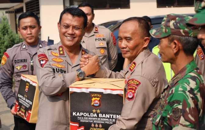 Antisipasi Gangguan Kamtibmas, Kapolda Banten Lakukan Patroli