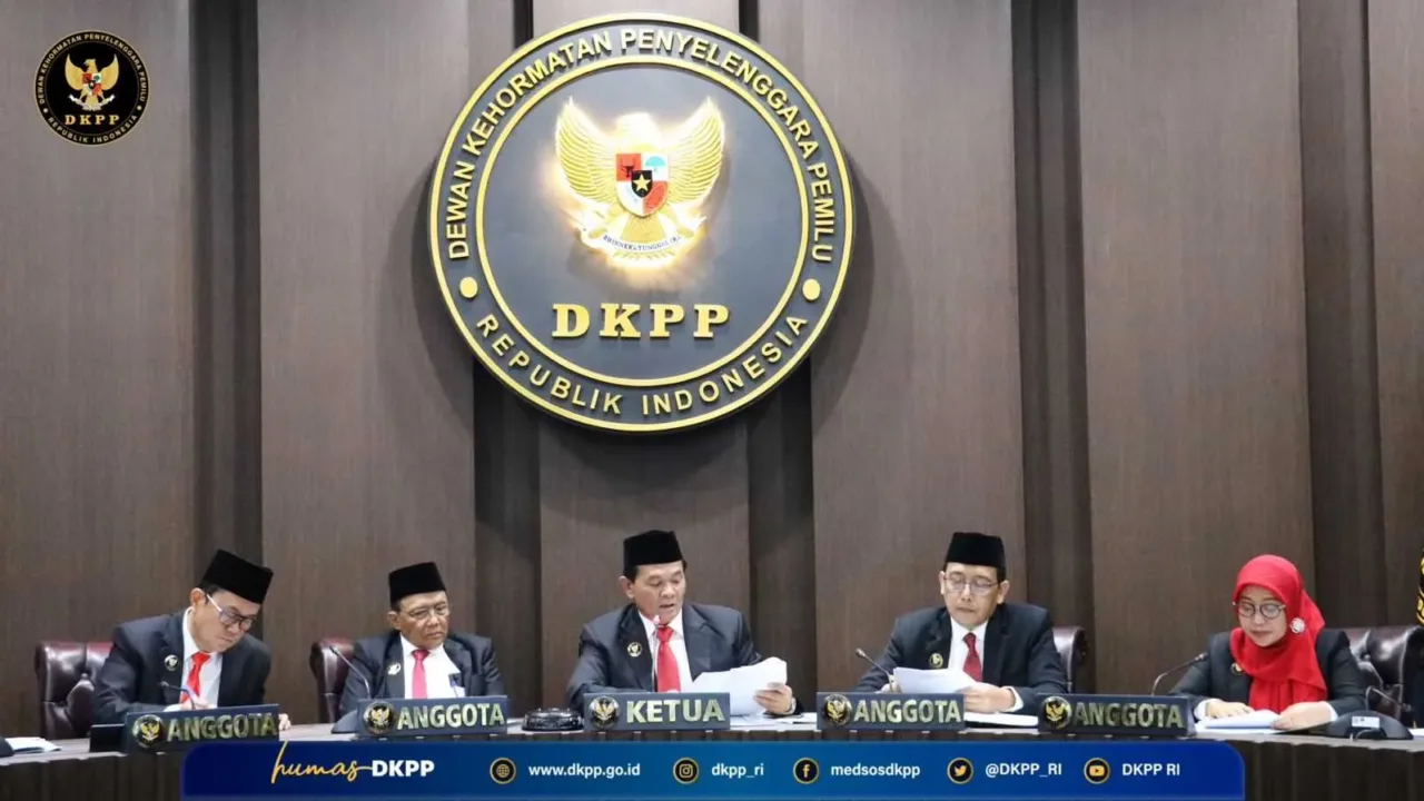 Terbukti Terima Uang 18 Juta, DKPP Berhentikan Ketua Dan Anggota KIP Nagan Raya