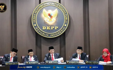 Terbukti Terima Uang 18 Juta, DKPP Berhentikan Ketua Dan Anggota KIP Nagan Raya