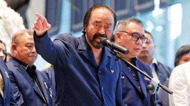 Johnny Plate Diborgol, Surya Paloh Terlalu Mahal