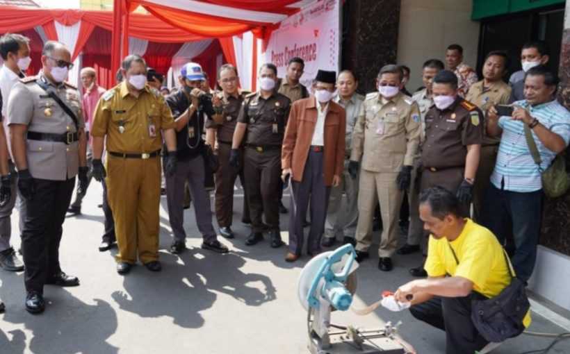 Kejari Jakut Kembali Musnahkan Barang Hasil Rampasan