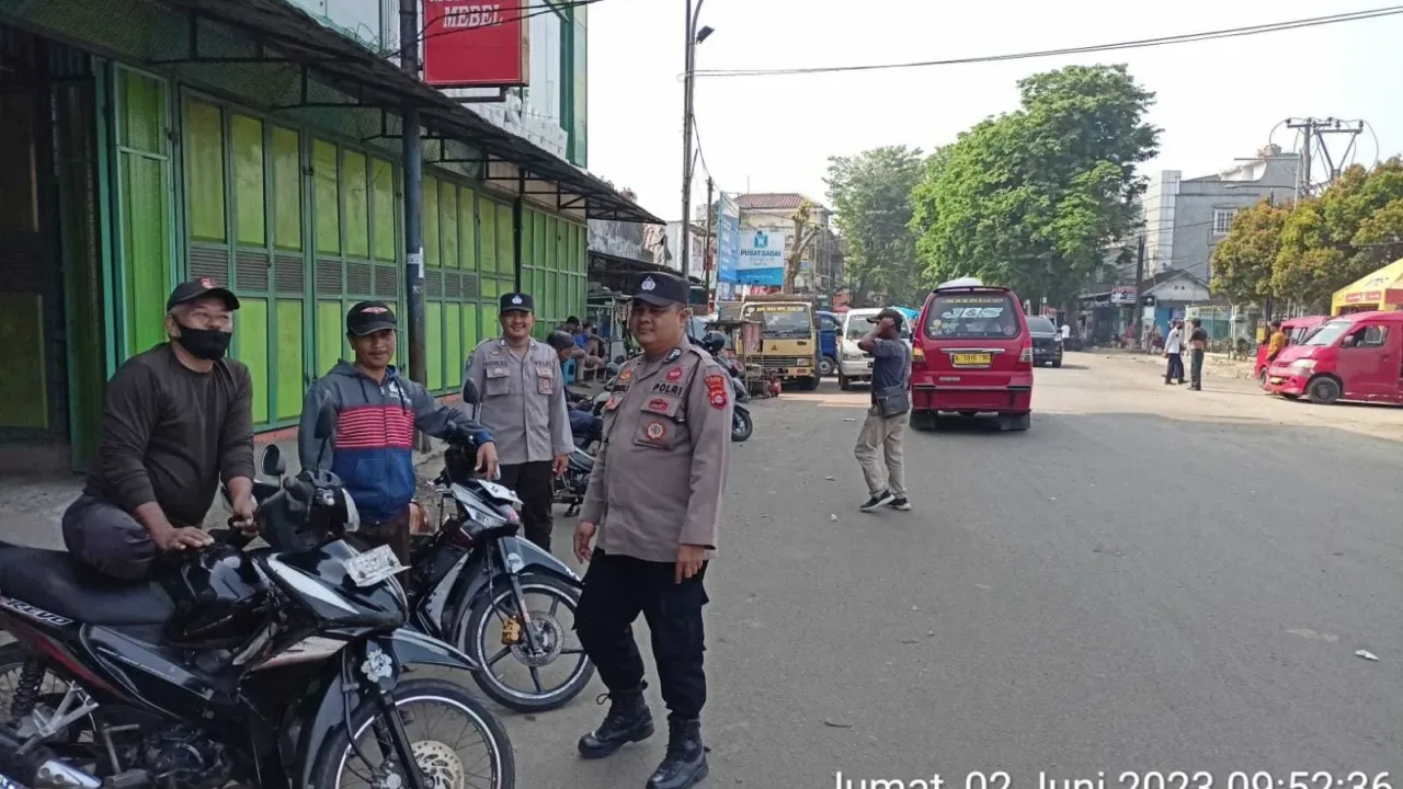 Anggota Polsek Rangkasbitung Giat Patroli Rutin