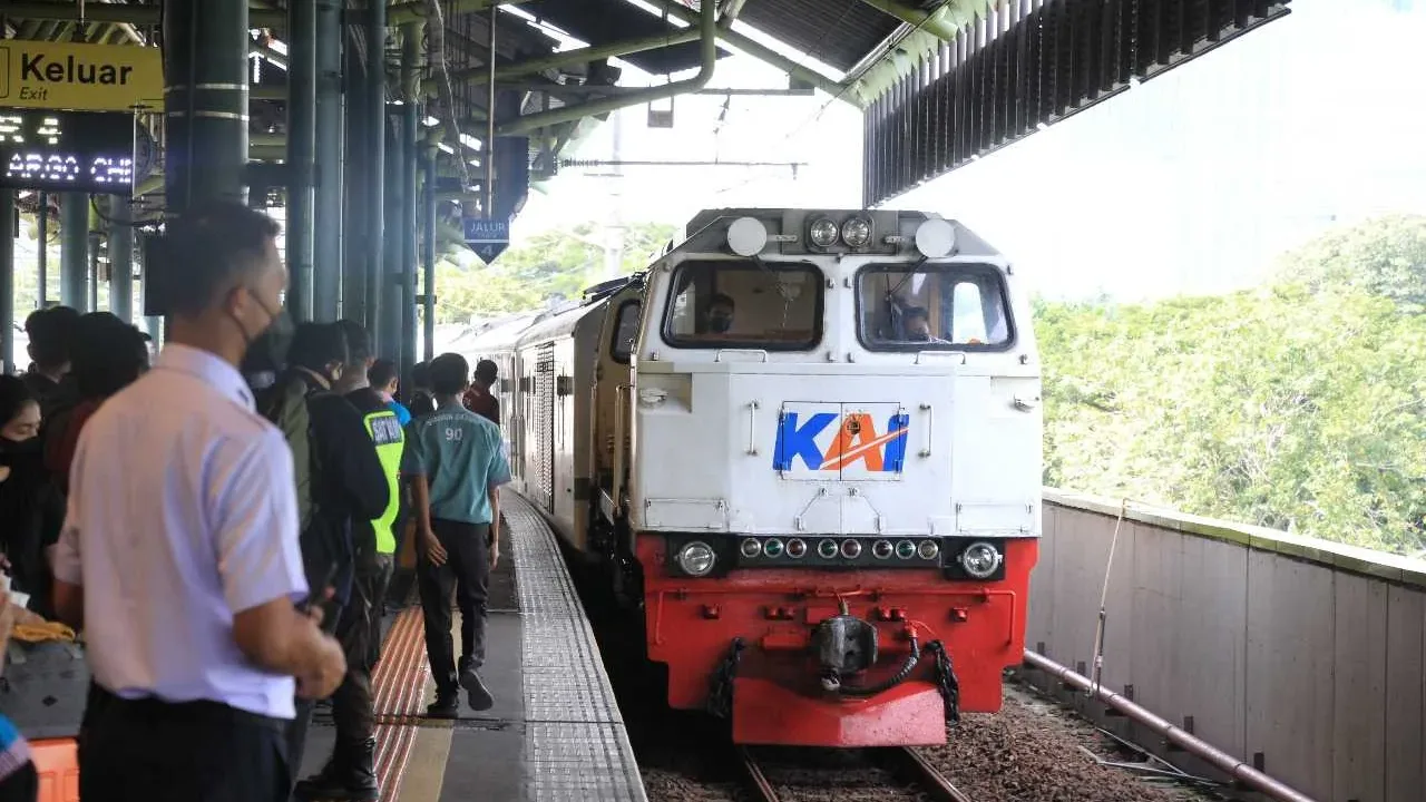 99 Ribu Penumpang Dari Gambir dan Pasar Senen Berangkat Di Moment Libur Panjang Akhir Pekan