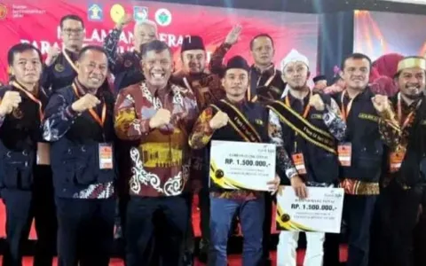 29 Lurah Binaan Kanwilkumham Jabar Terima Penghargaan Paralegal Justice Award