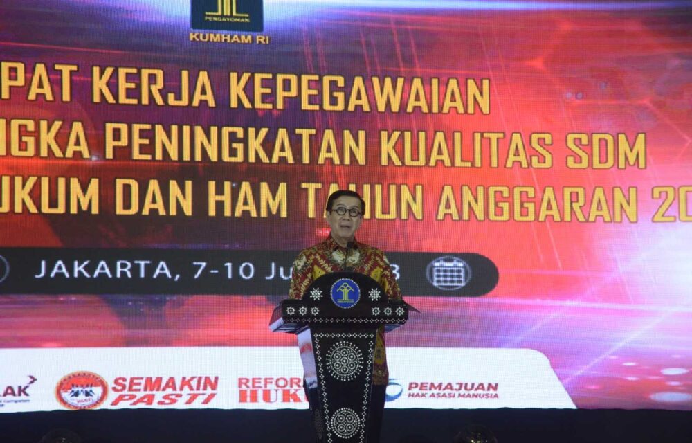 Kemenkumham Yassona Laoly Terus Tingkatkan Pengelolaan Sdm Pelayanan Masyarakat