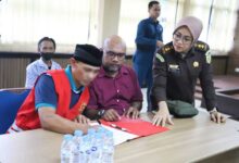 Senyum Lebar Buruh Harian Lepas Kasusnya Dihentikan Kejari Kabupaten Bandung