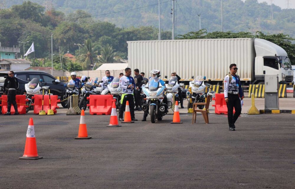 Hut Bhayangkara Ke 77, Ditlantas Polda Banten Gelar Perlombaan Saftey Driving Dan Saftey Riding
