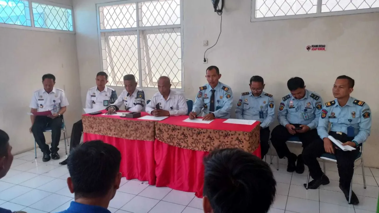 PK Bapas Subang Hadiri Sidang TPP Bebas Bersyarat di Lapas Sumedang