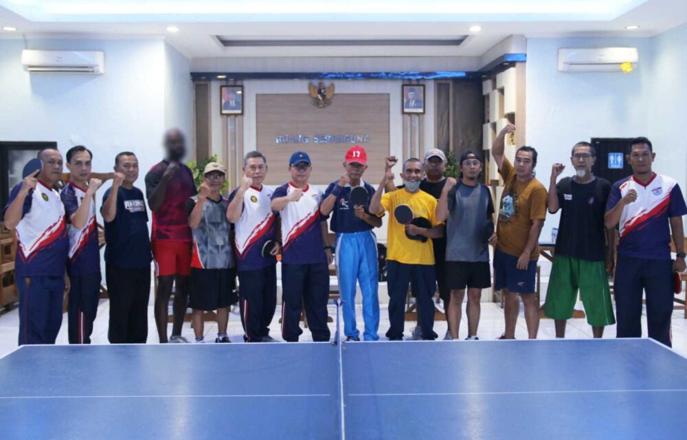Lapas Cirebon Laksanakan Friendly Match Tenis Meja Dengan Persatuan Tenis Meja Cirebon