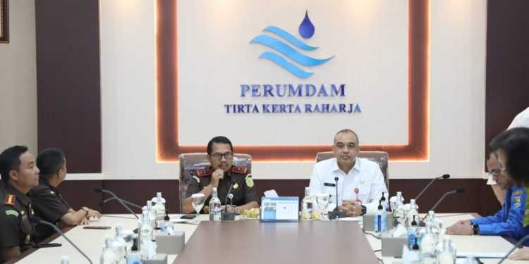 Bupati Zaki Hadiri Penandatanganan Ipa Milik Pt Bsd Kepada Perumdam Tkr