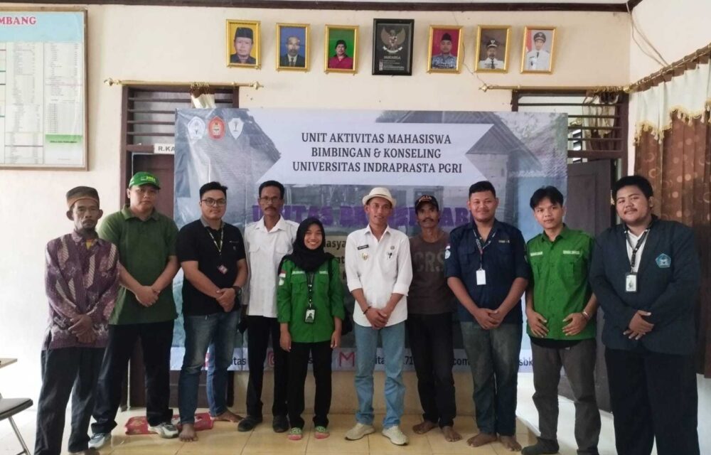 Ngerih, Mahasiswa Universitas Indraprasta Pgri Lakukan Tugas Ibu Pertiwi