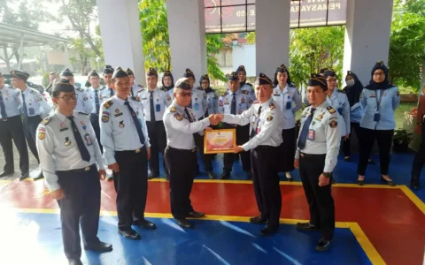 Bapas Subang Gelar Apel Pagi Diikuti Pejabat Struktural