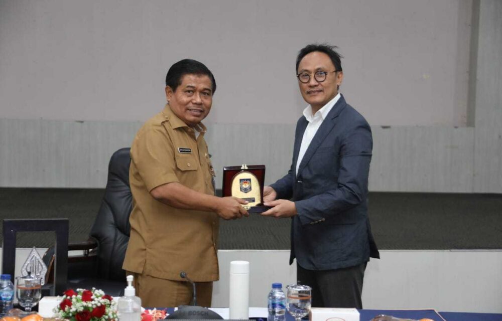 Gandeng Kemenag, Ditjen Bina Keuda Kemendagri Gelar Webinar Percepat Sertifikasi Halal Bagi Umkm