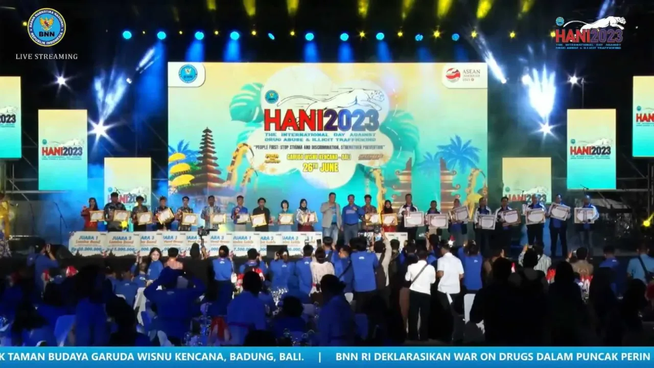 Percepat Target P4GN kepada Pemda, Kemendagri Raih Penghargaan dari BNN