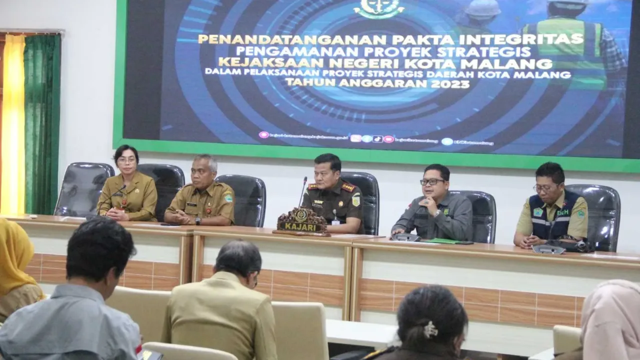 Kegiatan Penandatanganan Fakta Integritas Pengamanan Pembangunan Strategis Kejaksaan Negeri Kota Malang